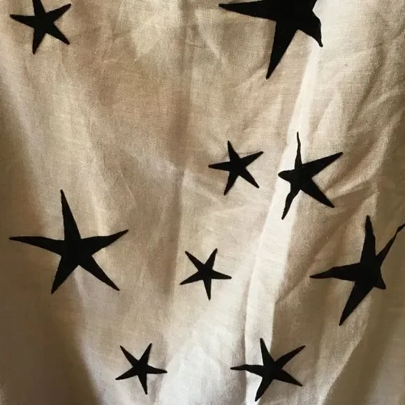 NWT Leigh & Luca Star Ombré Scarf - Picture 4 of 8